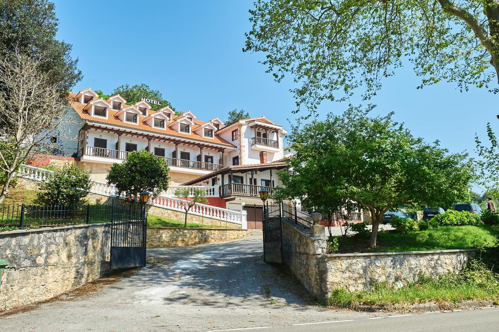 Hotel Solatorre Comillas Eksteriør bilde